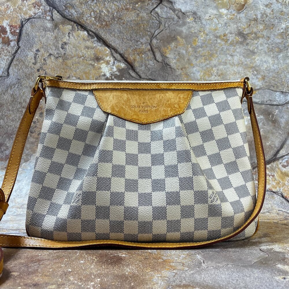 Louis Vuitton Damier Azur Siracusa PM Shoulder Bag / White Canvas Crossbody